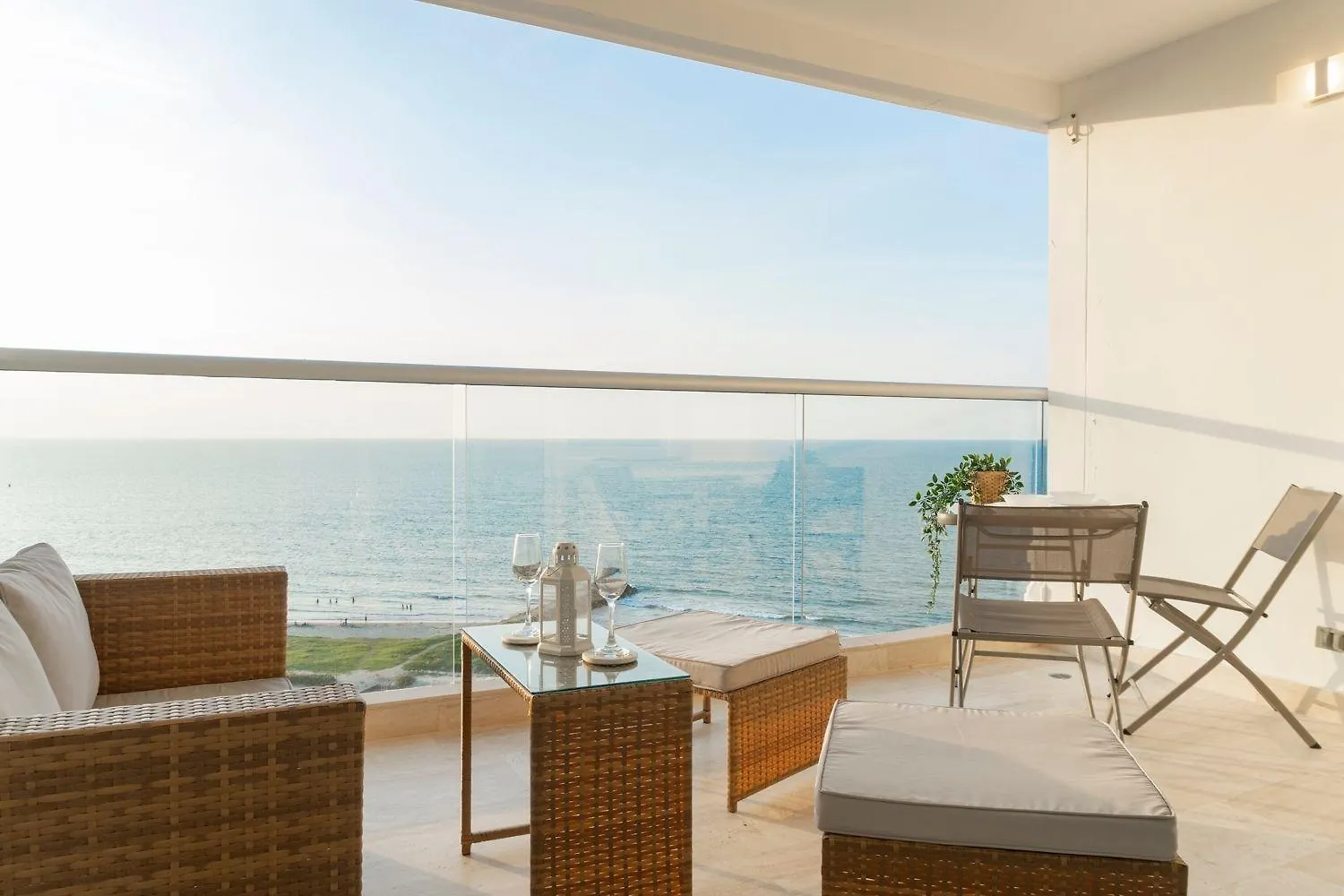 Cb1403 Moderna Suite En Zona Norte Vista Al Mar Cartagena